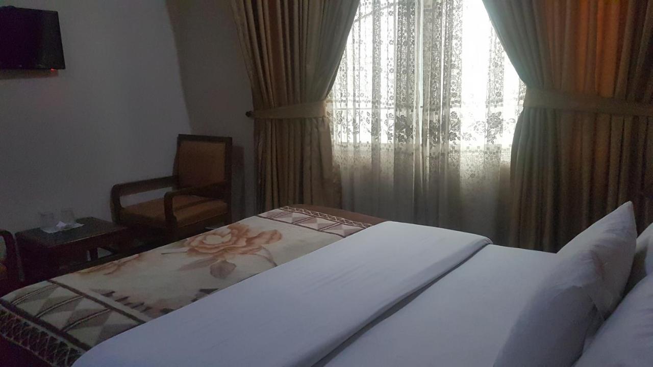 Midtown Hotel Равалпинди Экстерьер фото