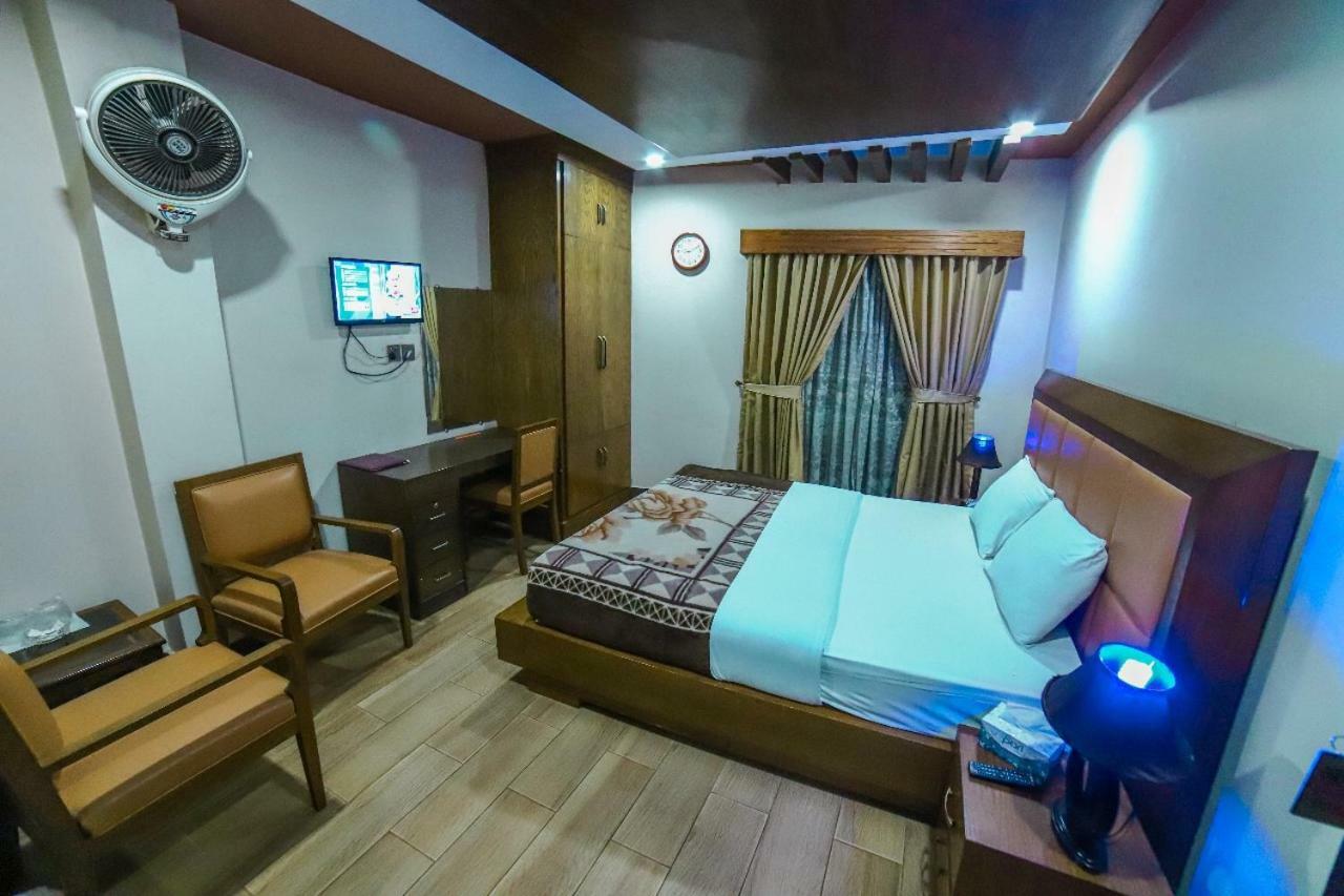 Midtown Hotel Равалпинди Экстерьер фото